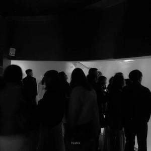 美女跪床❌❌被🌿国产
